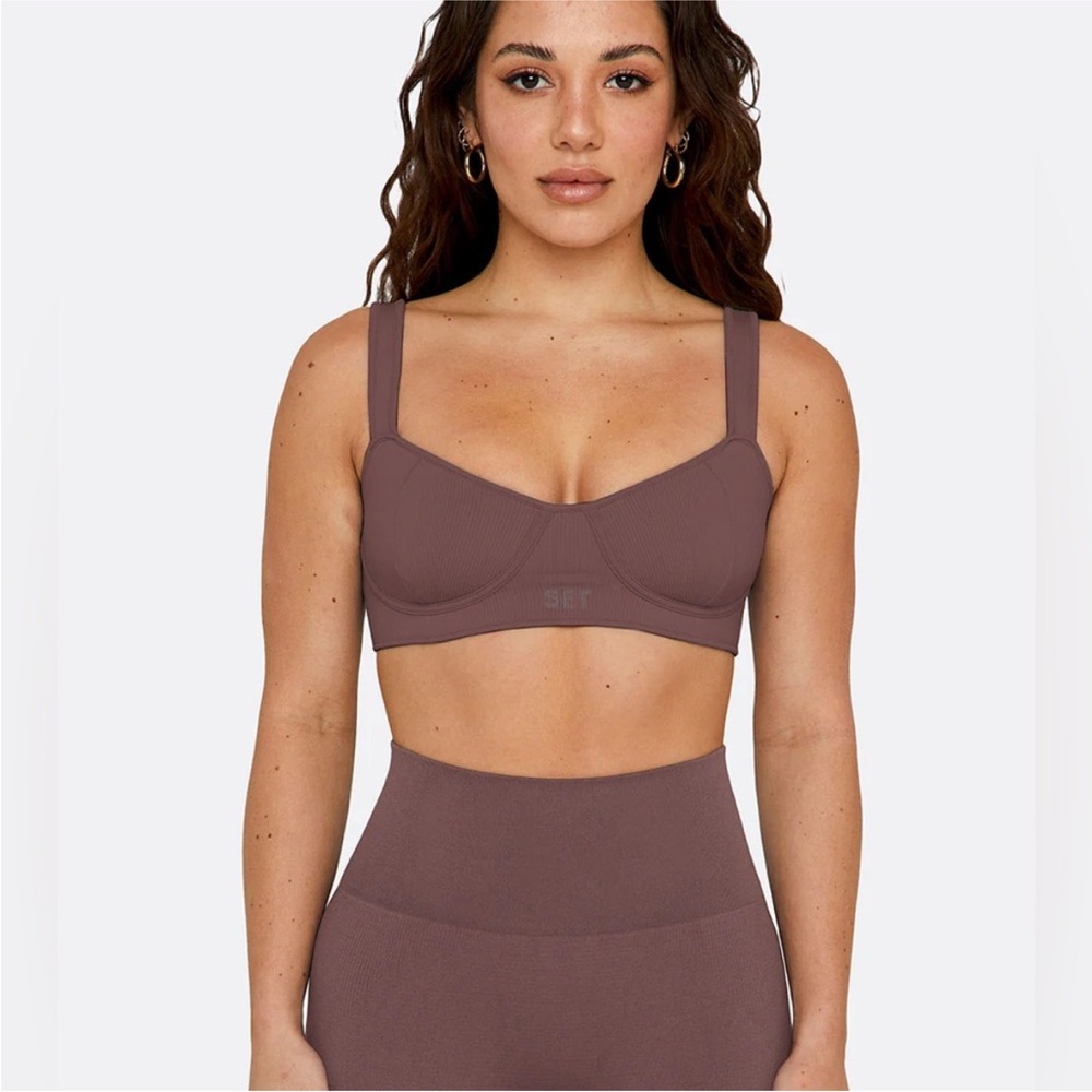 SET Active SculptFlex Contour Sports Bra in Pepper